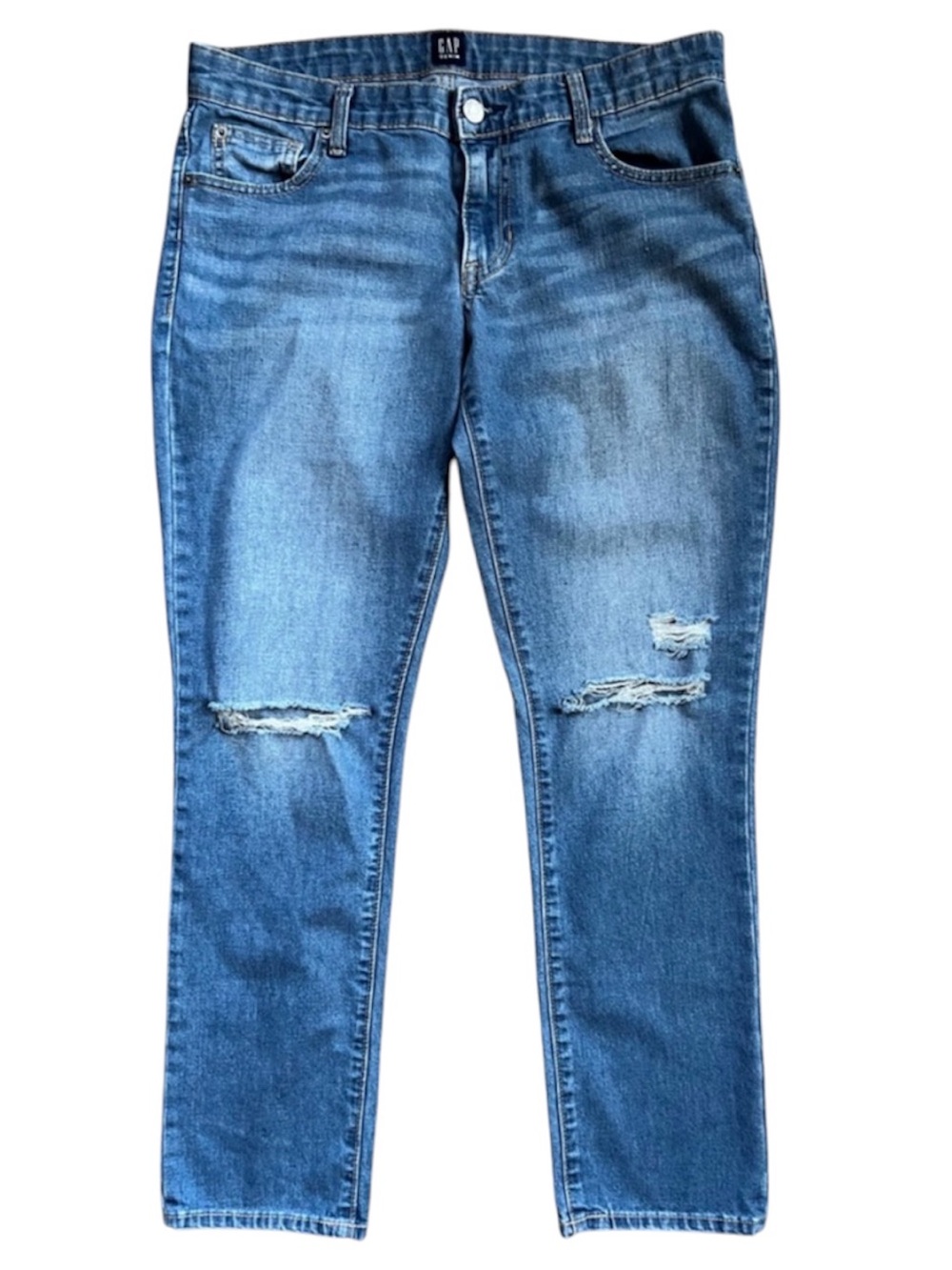 Gap Girlfriend Jeans Distressed Light Wash Denim Size 27 Casual Relaxed Fit